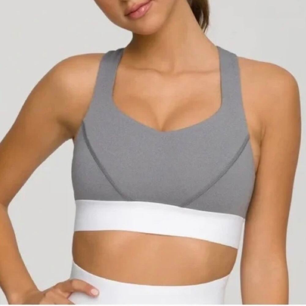 GOOD AMERICAN Core Racer Sports Bra. Heather Gray and White. Size 1